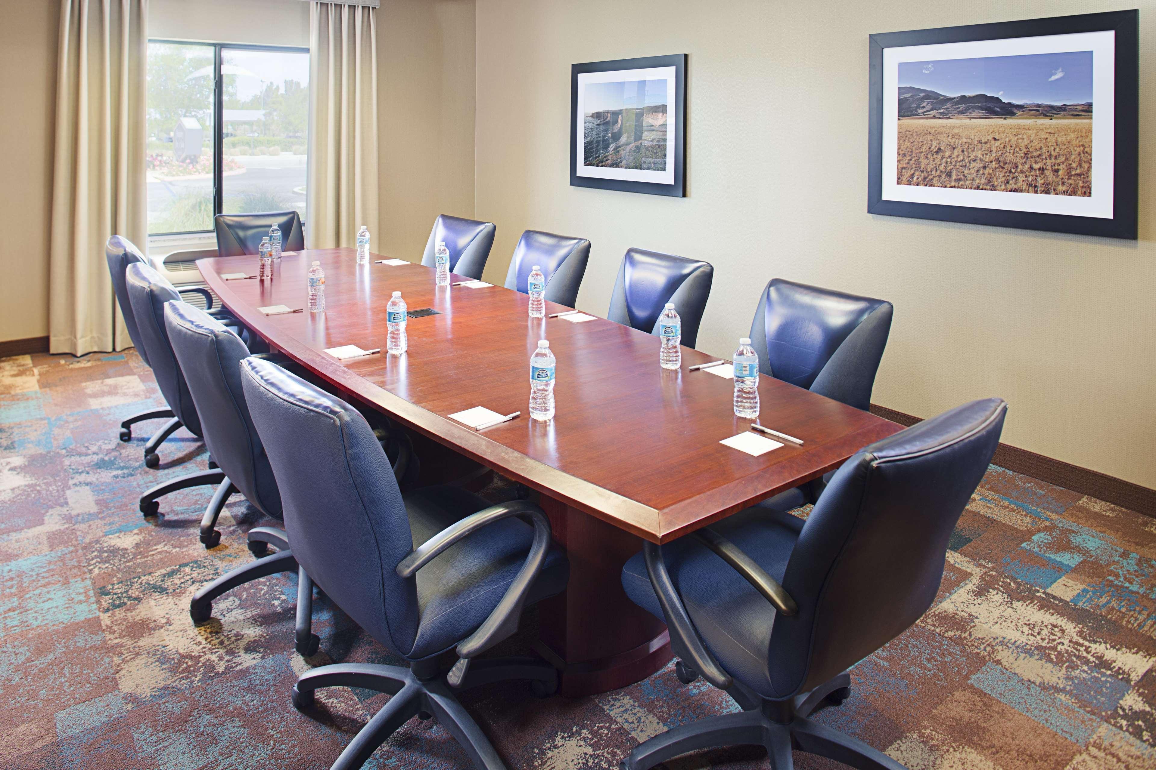 Hampton Inn & Suites לנצ'סטר מראה חיצוני תמונה