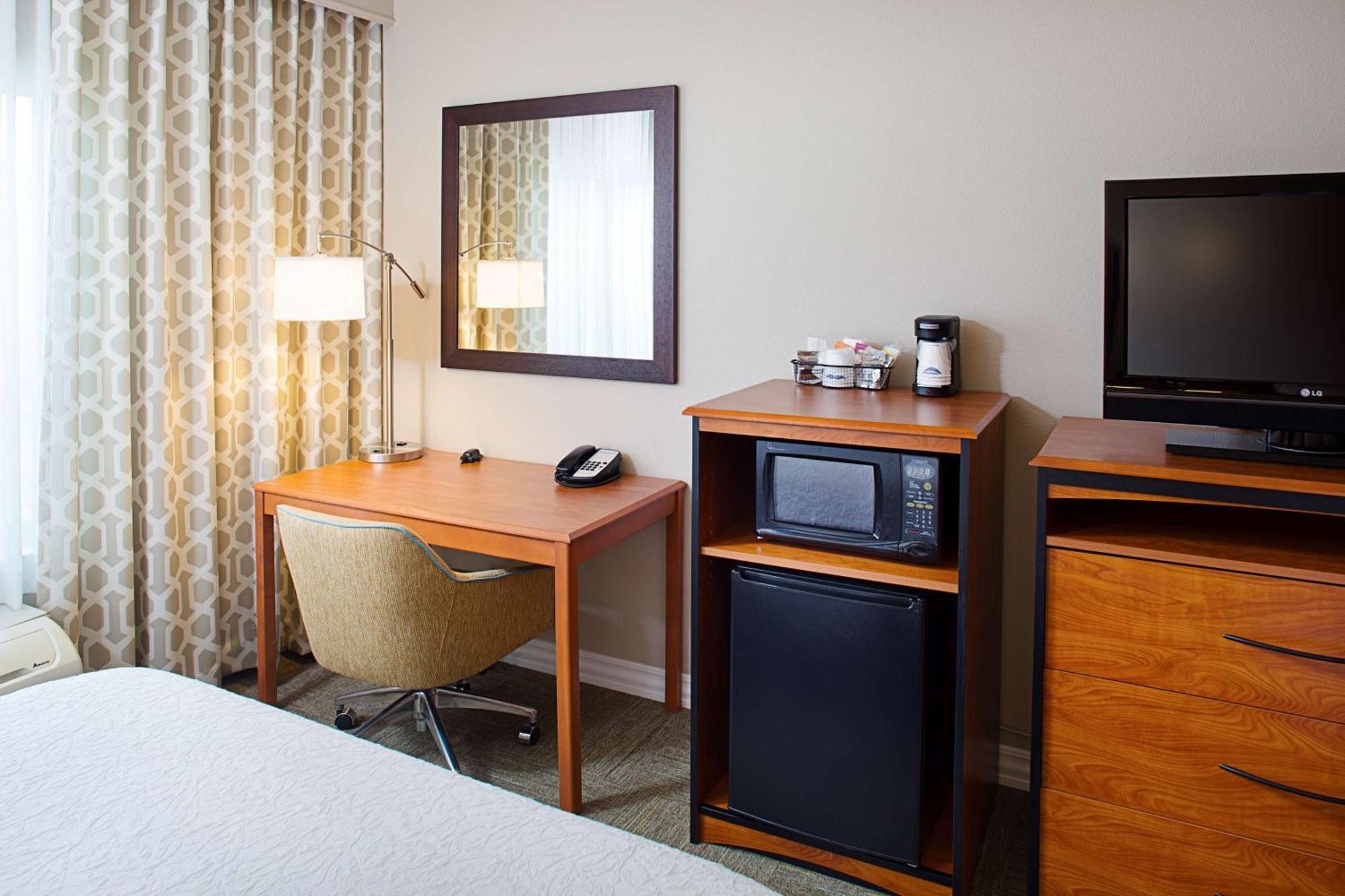 Hampton Inn & Suites לנצ'סטר מראה חיצוני תמונה