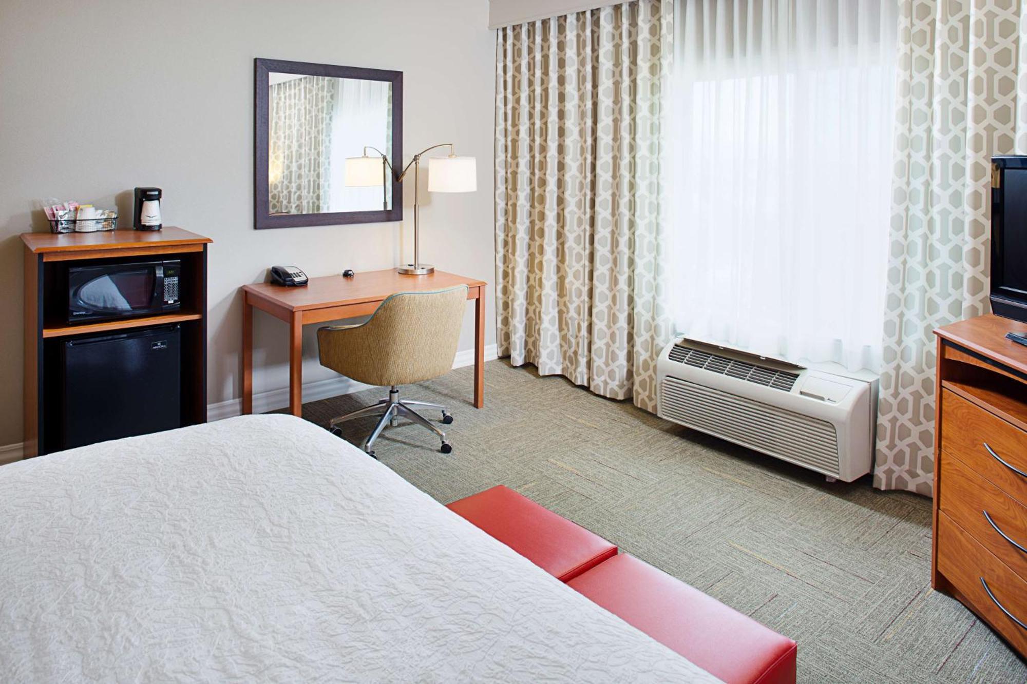 Hampton Inn & Suites לנצ'סטר מראה חיצוני תמונה